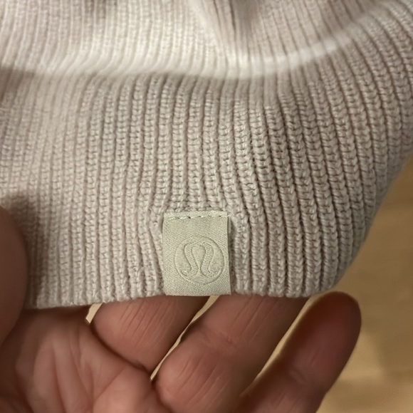 EUC Lululemon merino wool ribbed crew neck sweater - Picture 9 of 12